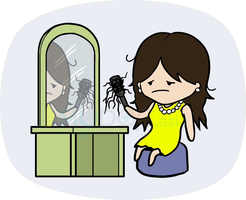 Lisa has hair fall when combing