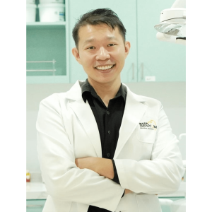 Dr. Nicholas Yeo 
