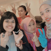 Klinik Pergigian Dazzling Smiles